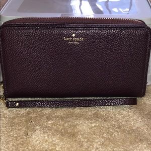 Kate Spade Chester Street Wallet Wristlet